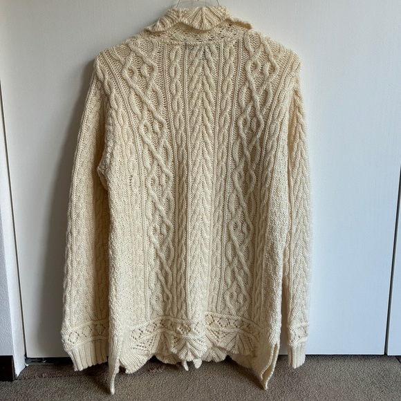 Inis Crafts Cardigan Merino Wool Cable Knit Cream Size Medium - Picture 3 of 6